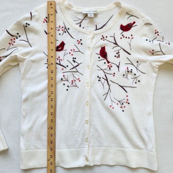 Embroidered Cardinal Sequins Cardigan Sweater Cream Red Grandma Winter Holiday - Picture 13 of 13